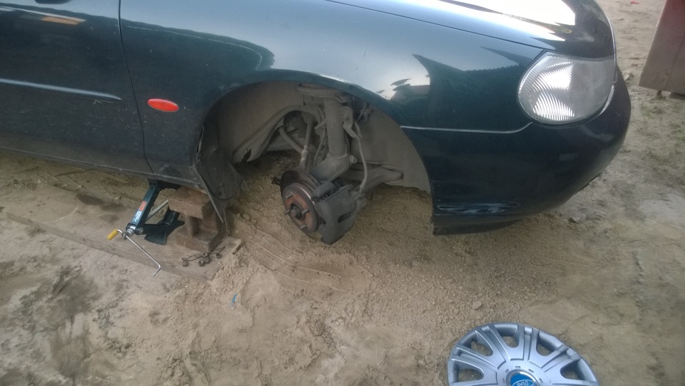 Колодки нужно подточить — Ford Mondeo II, 2 л., 1997 года | своими ...