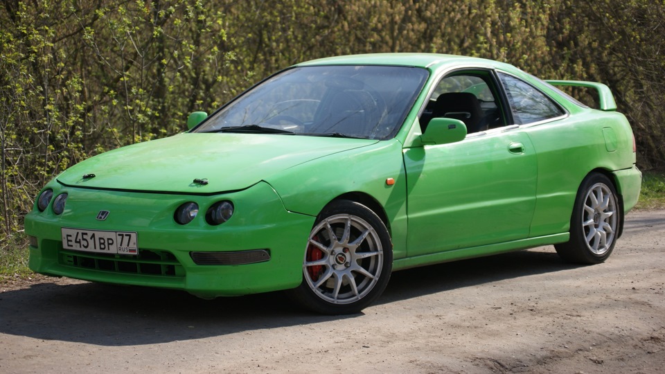 Honda Integra dc5 Green