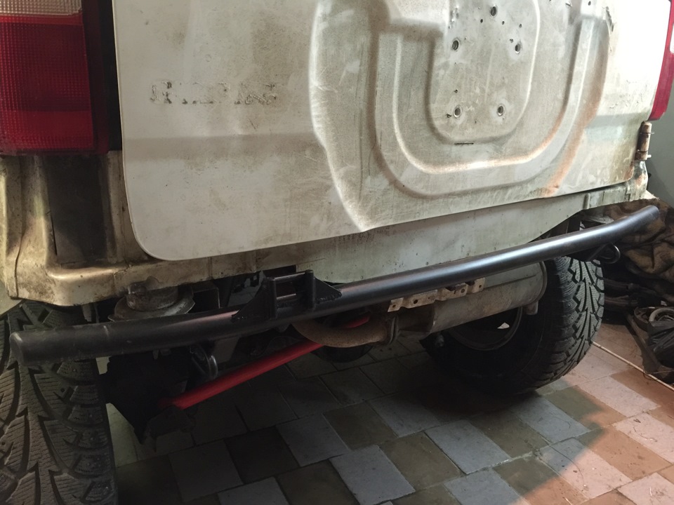 А вот и новый задний бампер — Suzuki Jimny (1G)