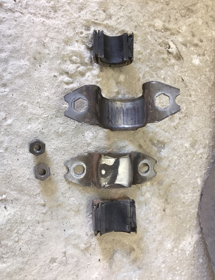 Замена втулок стабилизатора, без откручивания подрамника, рейки и стоек ...