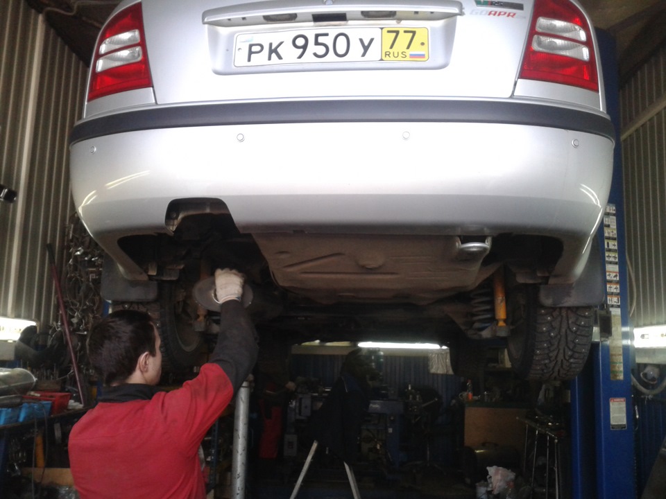 Меняем глушитель в АТТ — Skoda Octavia A4 Mk1, 1,8 л, 2006 года | визит ...