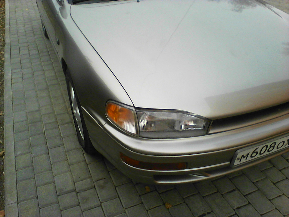 Габариты с янтарными светоотражателями — Toyota Camry (XV10), 3 л, 1995 ...