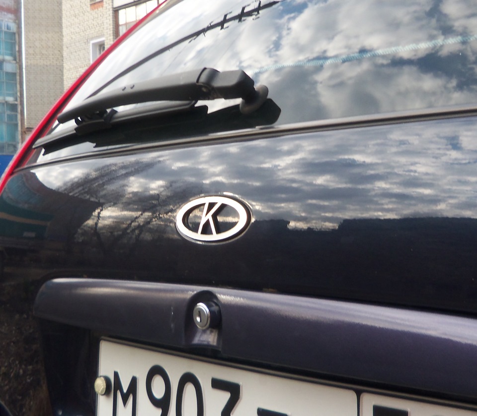 Эксклюзивный шильдик — Lada Калина Спорт (1G), 1,4 л, 2009 года ...