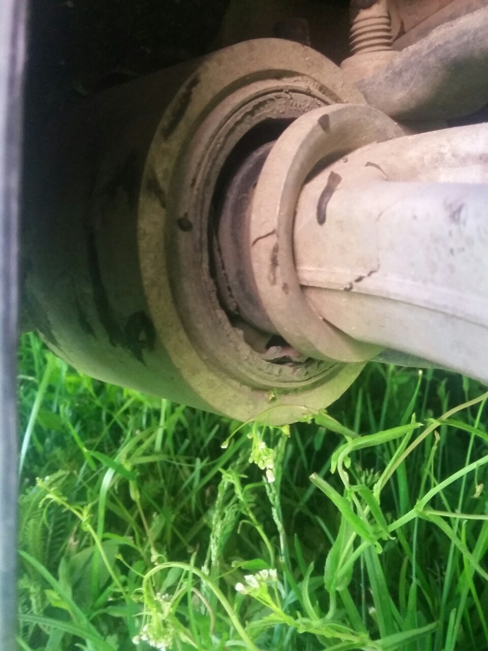 приехал сайлентблок рычага — Chevrolet Cruze (1G), 2010 года | своими ...
