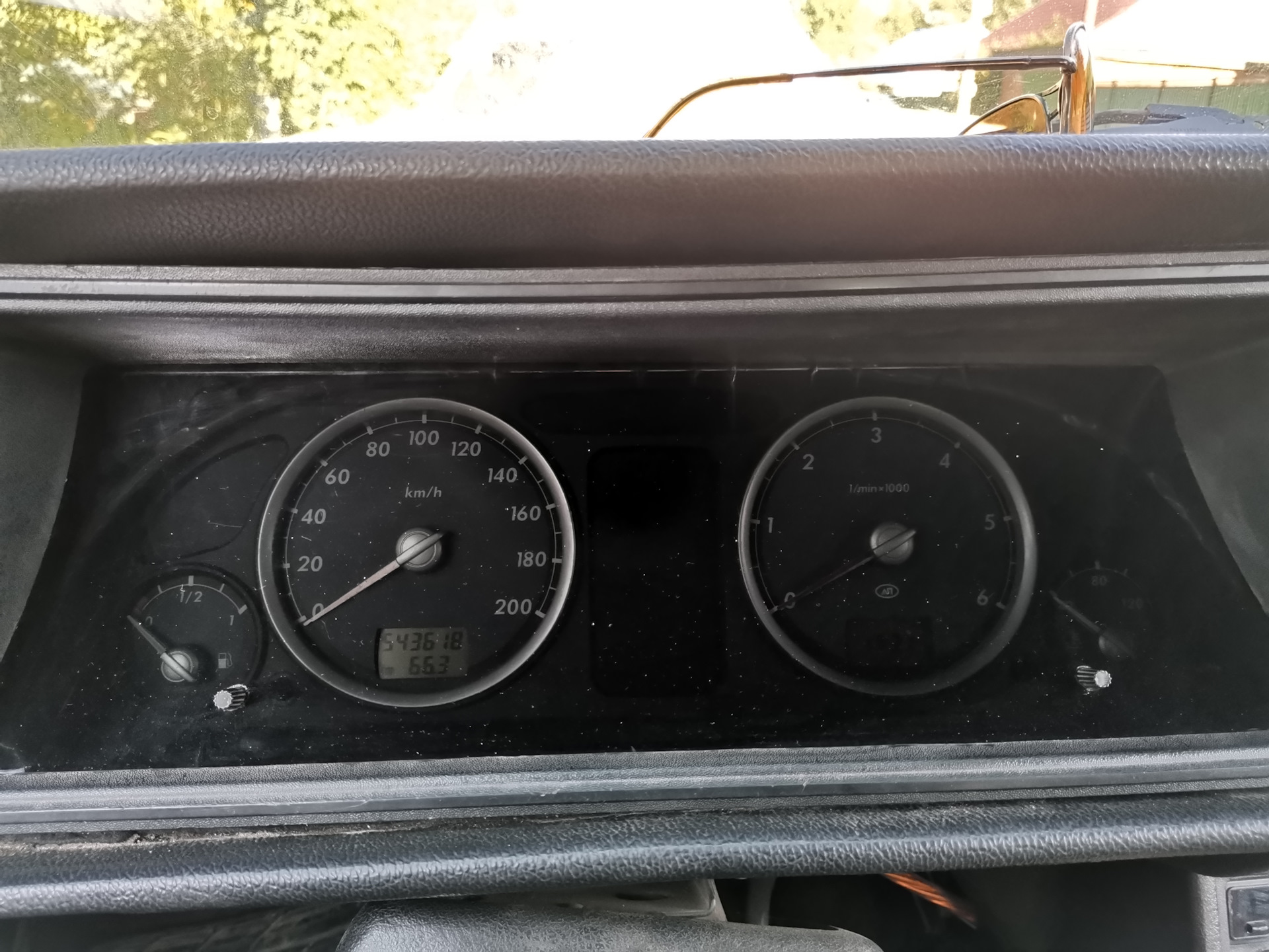 газель 405 евро 3 панель приборов индикаторы. панель приборов газель старого образца. ваз 2109 моргает свет ближний. приборная панель газель на ваз 2107. газель гаснут приборы.