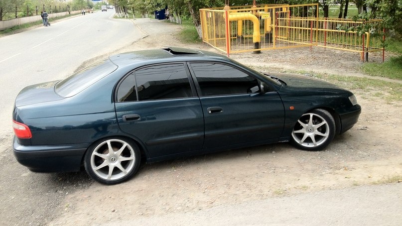 Занижение toyota carina e