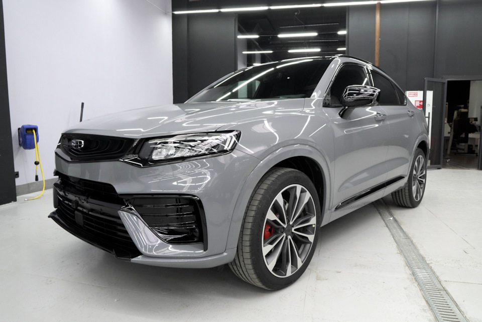 Geely Tugella цветная оклейка 🚗 в серый, дооснащение — OKLEYKA.PRO на ...