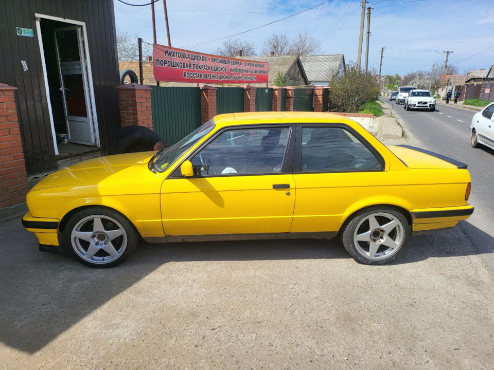 Бархатные тяги AZEV A — BMW 3 series Coupe (E30), 2,5 л, 1986 года ...