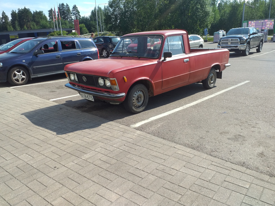 Moto auto финляндия машина
