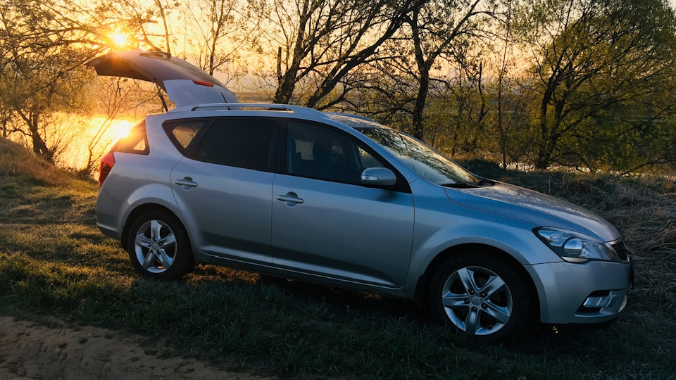 Help, не горит подсветка магнитолы, климата и Акпп — KIA Ceed SW (1G ...