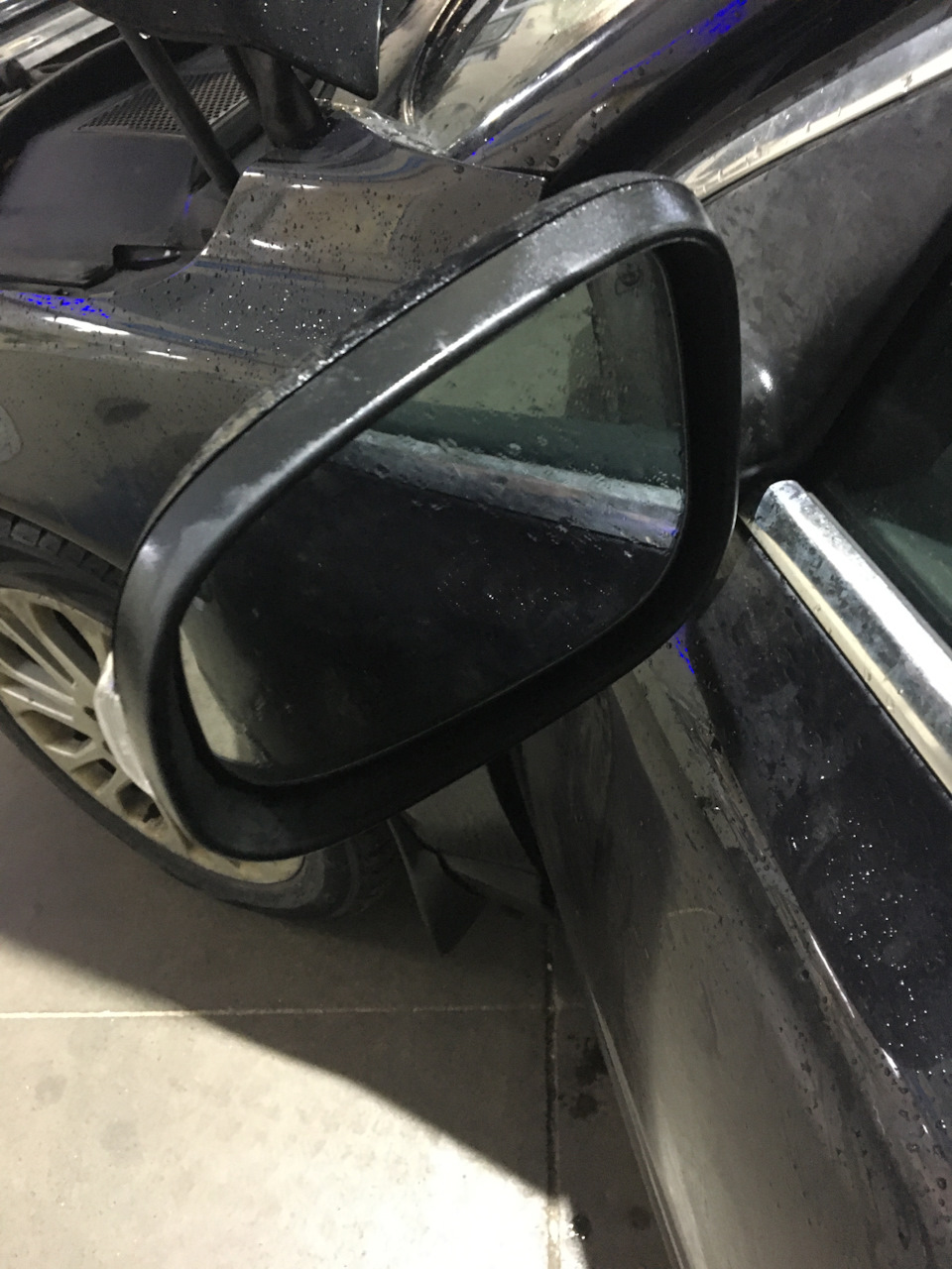 Зеркало (часть 2) — Volvo S80 (2G), 2,5 л, 2008 года | запчасти | DRIVE2