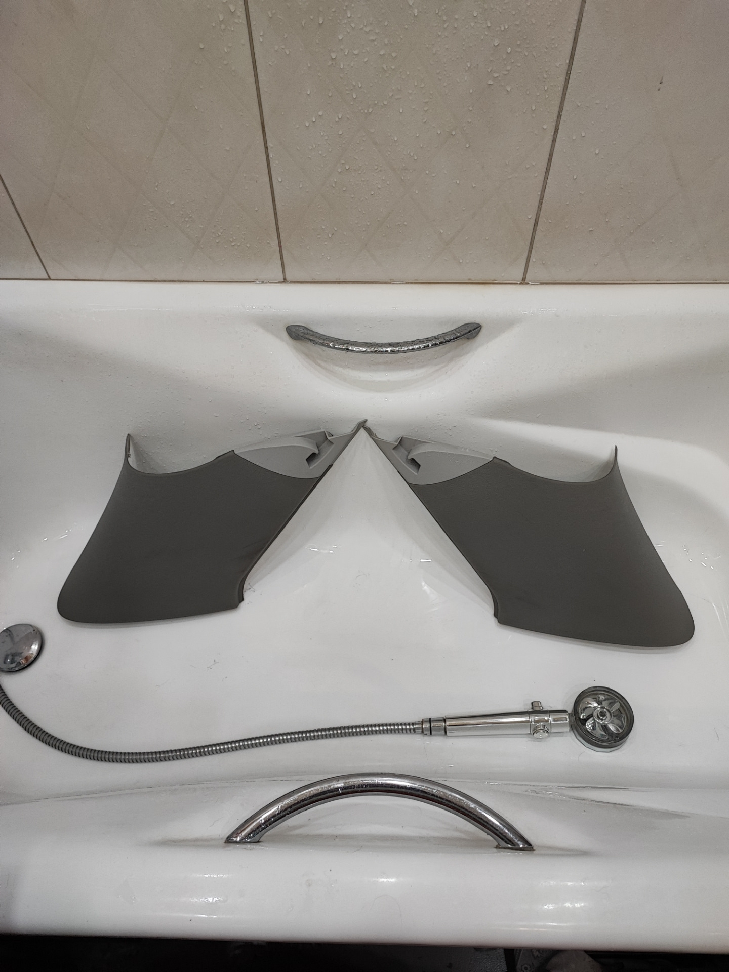 Отмываю задние стойки после смены колес — Volkswagen Touareg (2G), 3,6 ...