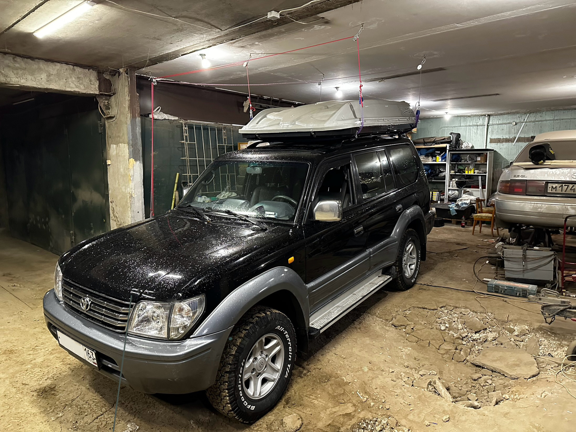 Подъемный механизм Автопалатка YUAGO TRAVEL — Toyota Land Cruiser Prado ...