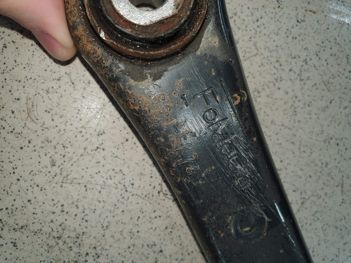 Замена поперечных малых рычагов и сайлентблоков продольных — Volvo S60 ...