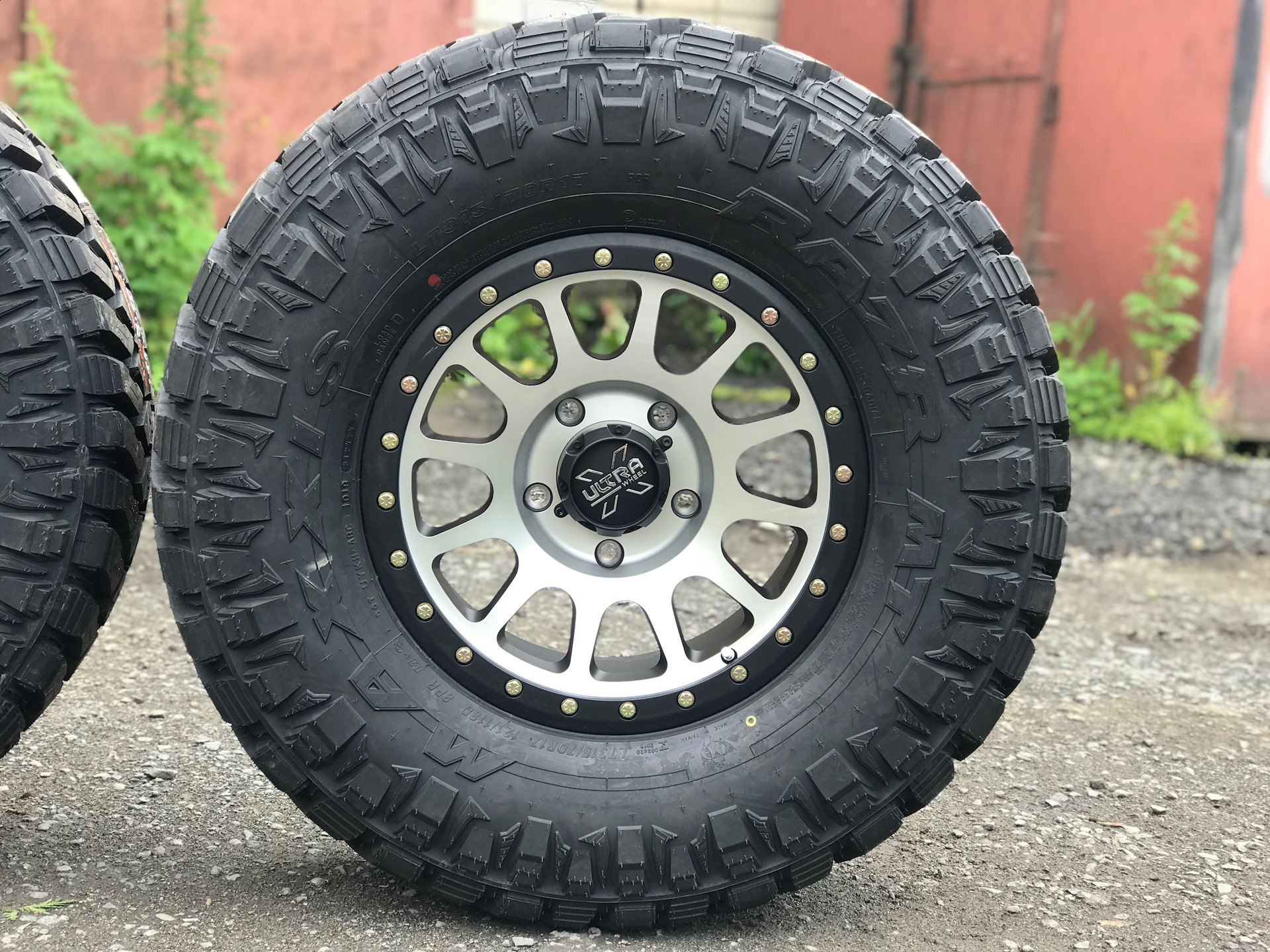 шины 35х12. 35 колеса зимние. 35 колеса зимние. 35 колеса зимние. зимние шины аватар.