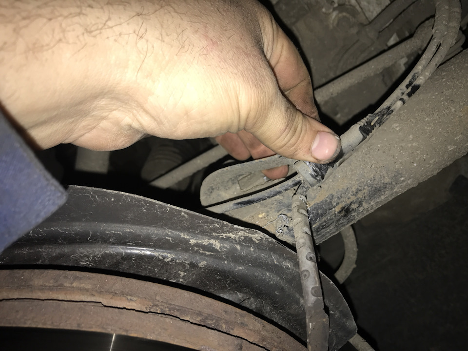 От радиатора идет пар ваз 2109 - 81 фото