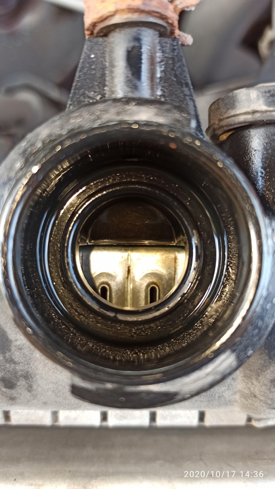 Замена термостата — Mitsubishi Carisma, 1,6 л, 2003 года | поломка | DRIVE2