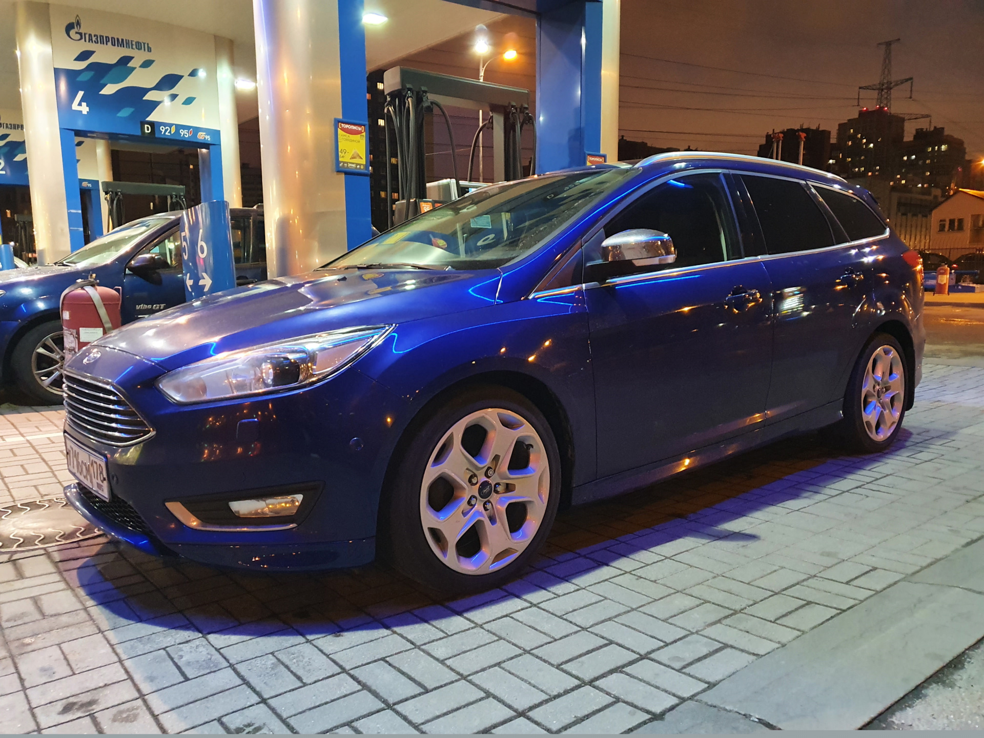 ST-Line-зация — Ford Focus III Wagon, 1,5 л, 2016 года | тюнинг | DRIVE2