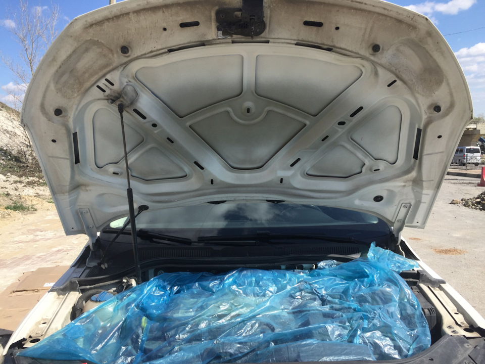 Шумоизоляция под капотом — Volkswagen Passat CC, 1,8 л, 2014 года ...