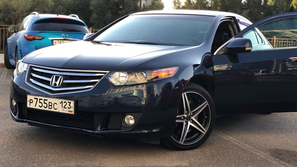 Аккорд 2.4. Honda Accord 2008 Executive.