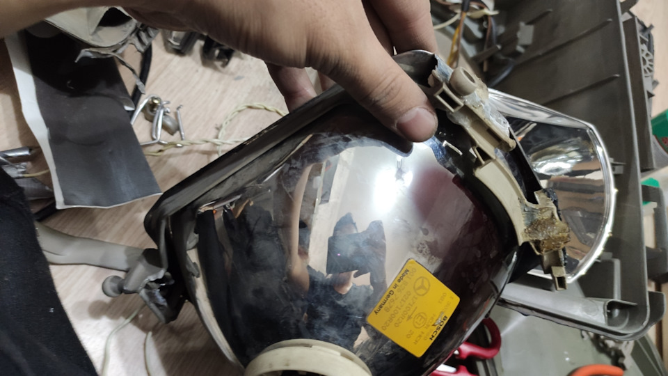 Фото в бортжурнале Mercedes-Benz E-Class (W124)