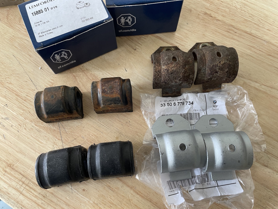 Фото в бортжурнале BMW M Coupe. Запчасти на фото: 1588501, 33506779734