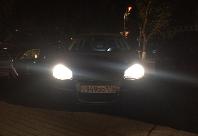 Лампы в фары — Volkswagen Jetta V, 1,6 л, 2008 года | расходники | DRIVE2