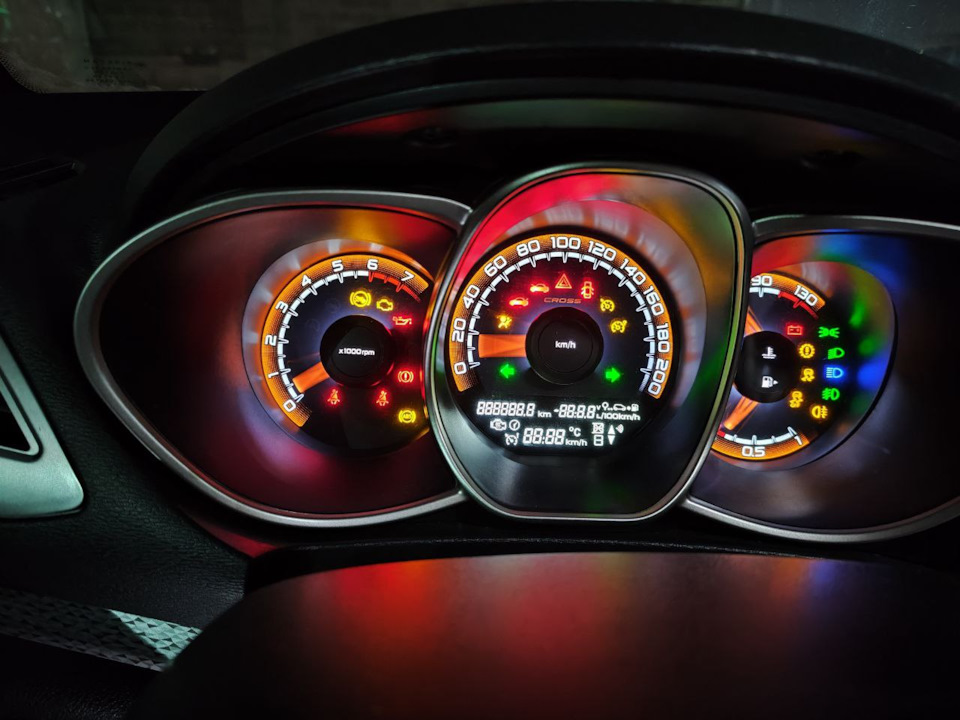 Доработка приборной панели Vesta — Lada Vesta SW Cross (1G), 1,8 л ...