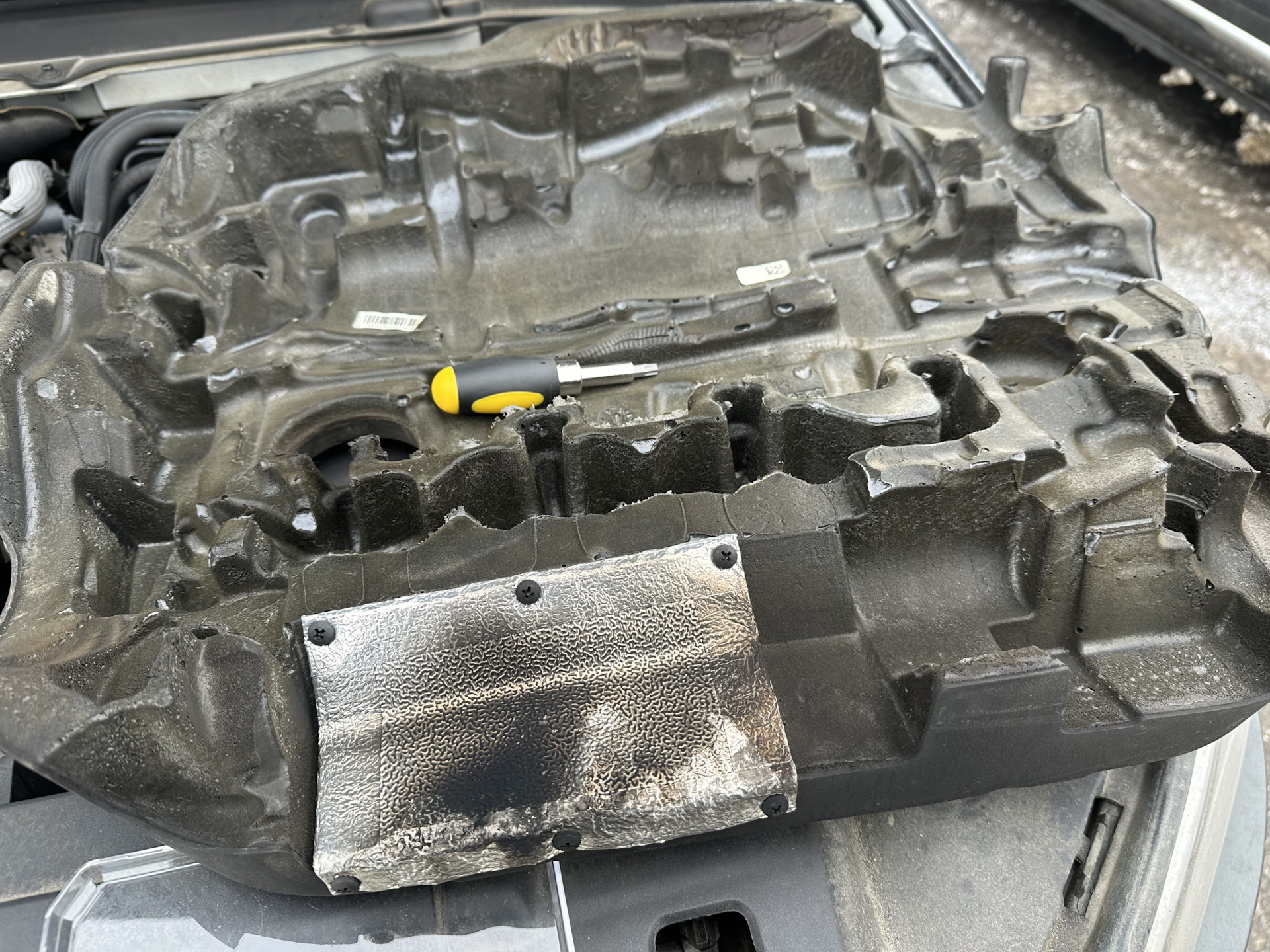 Запах выхлопа в салоне. Решено. — Volvo V90 Cross Country, 2 л, 2019 ...