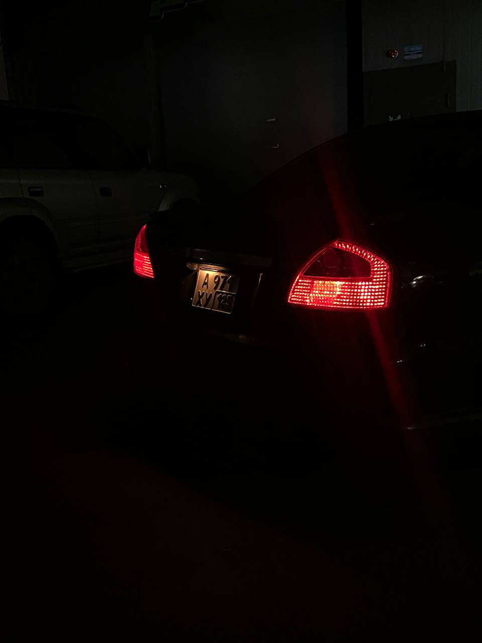 Диодные фары — Nissan Cima (F50), 4,5 л, 2006 года | тюнинг | DRIVE2