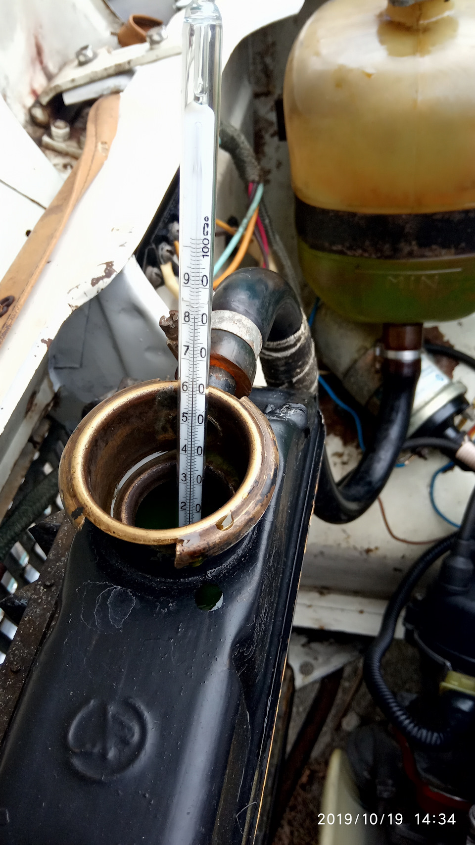 Проверил работу термостата. — ИЖ Москвич 412, 1,8 л, 1979 года ...