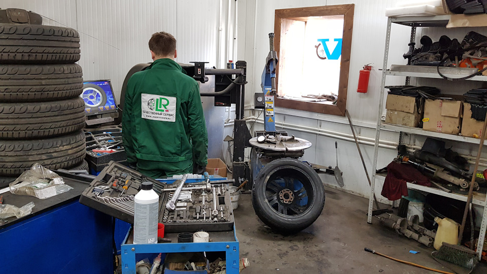 Фото в бортжурнале Volvo XC70 III