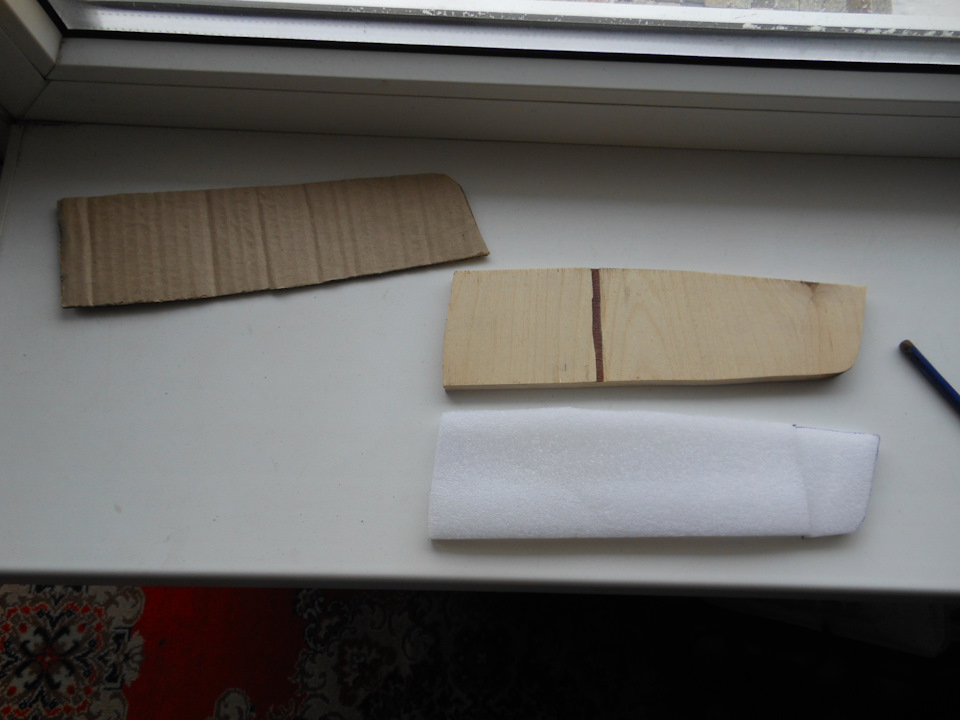 Подлокотник на водительскую дверь — Lada Ларгус, 1,6 л, 2014 года ...