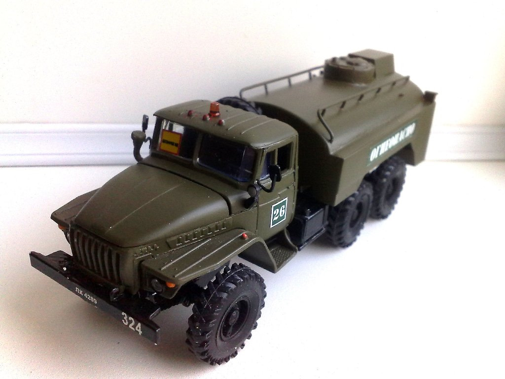 Автомобиль на ладони 1:43 (УРАЛ-4320) — Сообщество «Масштабные Модели» на  DRIVE2