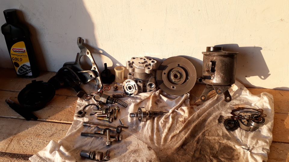 Потроха насоса ГУР — Nissan Patrol GR II (Y61)