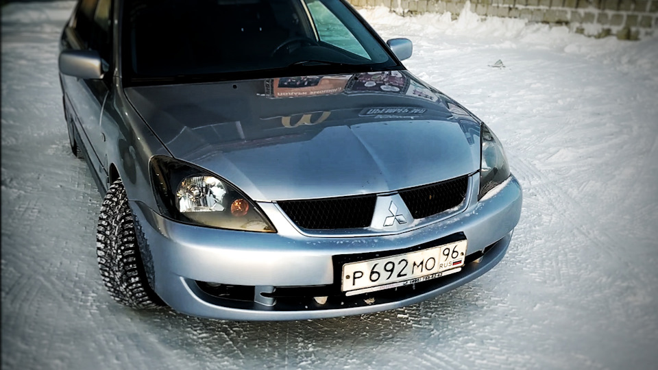 Подтраивает мотор на холостых. — Mitsubishi Lancer IX, 1,6 л, 2005 года ...