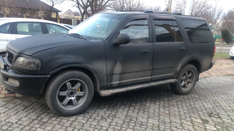 Замена бархоток на хромированные от линка — Ford Expedition (1G), 5,4 л ...