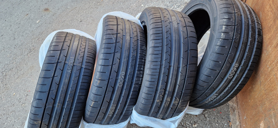 Шины летние Dunlop 275/45 R20. | 80 000 ₽ в городе Калуга | DRIVE2