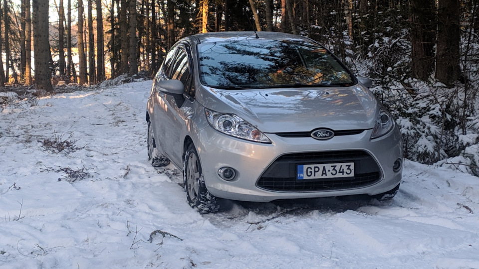 Ford Fiesta Мk VI 1.6 МКПП