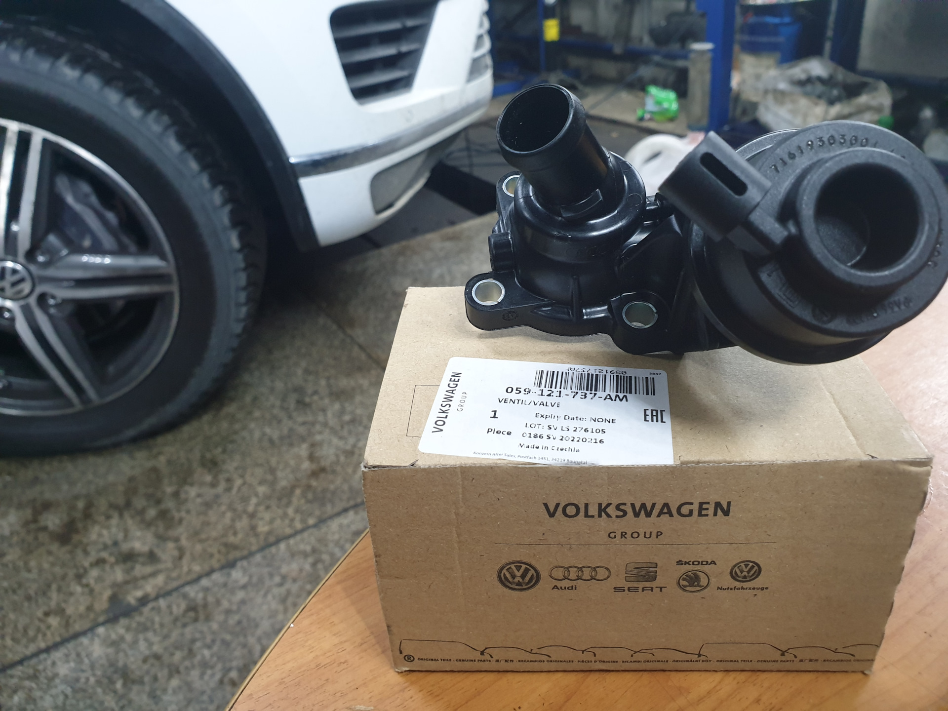 Не обошла меня стороной течь антифриза в развале блока — Volkswagen ...