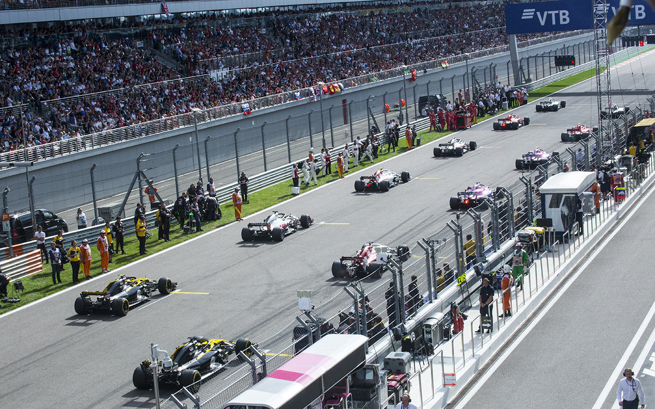 В Force India не хотят отпускать Переса В Force India не хотят отпускать Переса