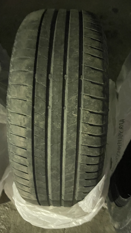 Шины летние Bridgestone 205/55 R16 на BMW 3 series (F30), BMW 1 series ...