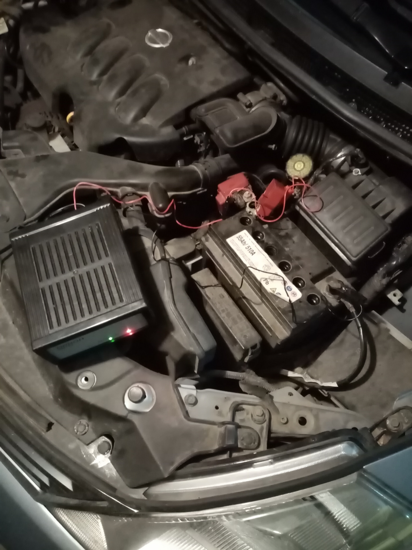 Обслуживание аккумулятора — Nissan Tiida (1G), 1,8 л, 2012 года | визит ...