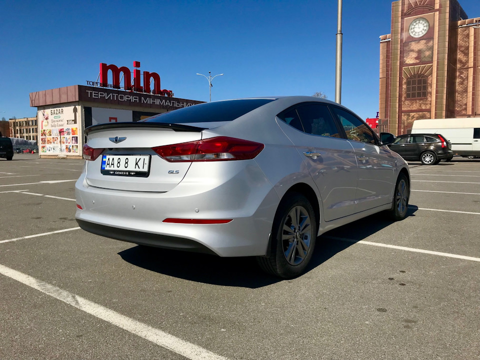 Спойлер Hyundai Elantra 5