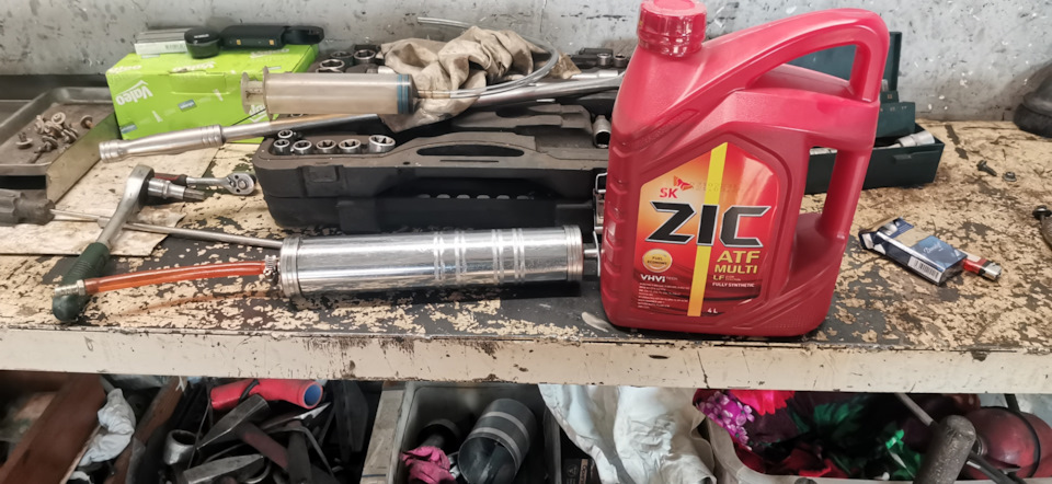 Замена масло в редукторе, увеличение температуры замерзания антифриза ...