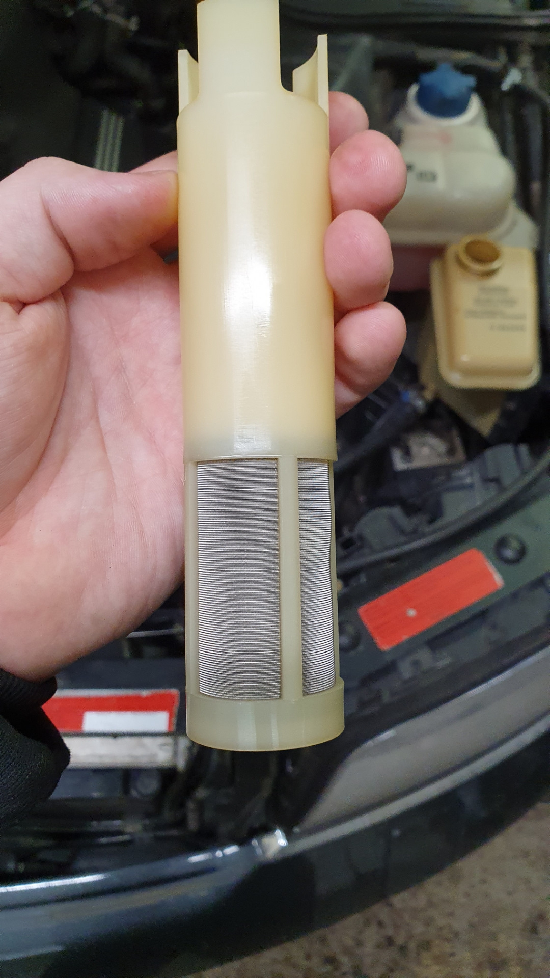 Замена жидкости ГУРа с синтетики VAG на минералку FEBI — Audi A8 (D2 ...