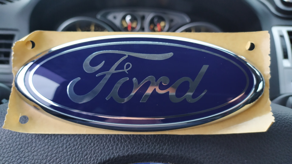 Новая эмблема "Форд". — Ford Kuga (1G), 2,5 л, 2012 года | аксессуары ...