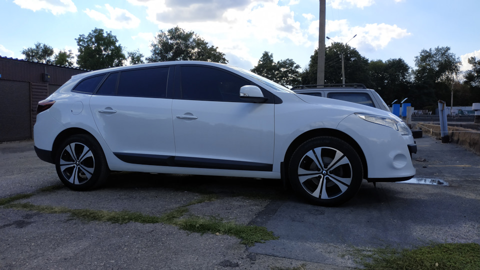 Размер резины — Renault Megane III, 1,6 л, 2010 года | шины | DRIVE2