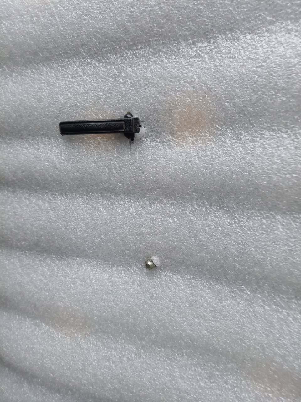 Проделав отверстия для ручек. — Lada 2120 Надежда