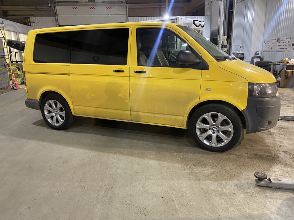 VW Transporter t5 брендирование